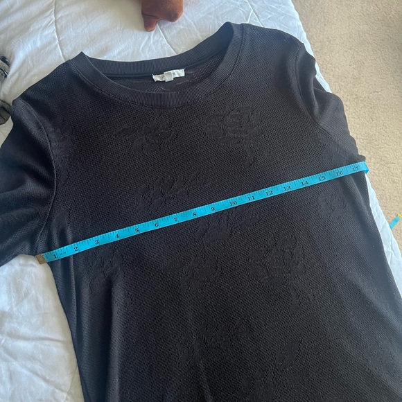 Maurice’s Floral Jacquard Mesh Top - Picture 4 of 12